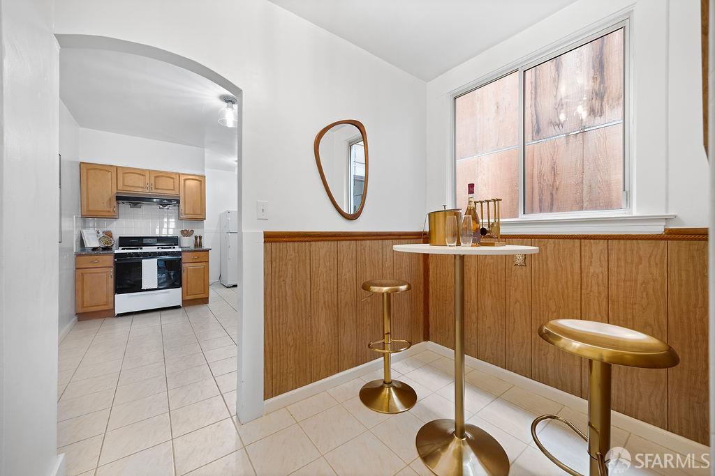 Detail Gallery Image 4 of 10 For 714 35th Ave, San Francisco,  CA 94121 - – Beds | – Baths