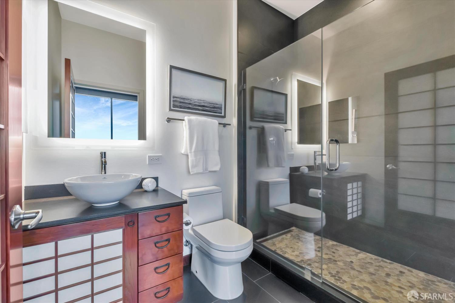 Detail Gallery Image 29 of 65 For 88 E San Fernando St #2103,  San Jose,  CA 95113 - 2 Beds | 2/1 Baths