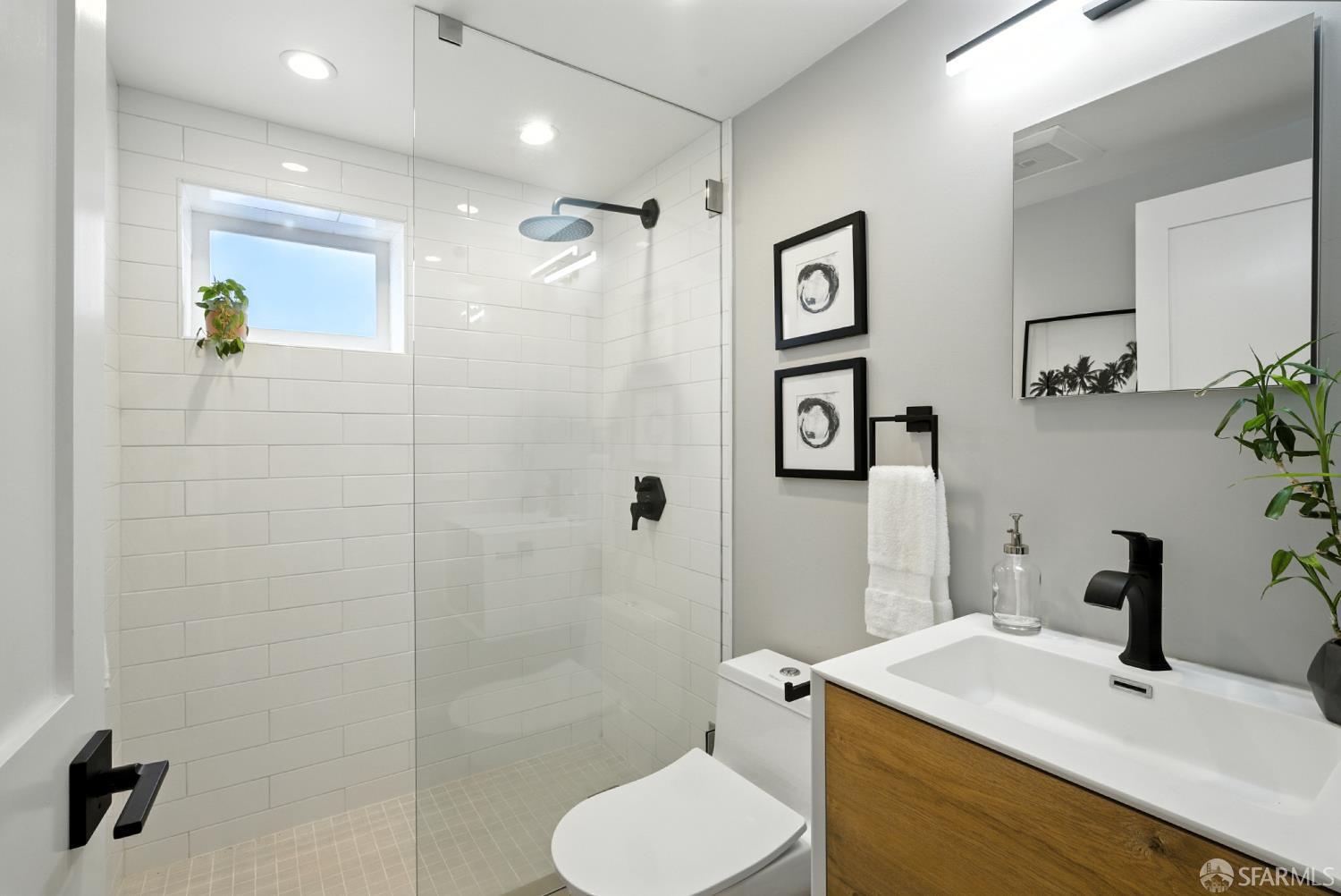 Detail Gallery Image 35 of 66 For 247 Rainier Ave, South San Francisco,  CA 94080 - 3 Beds | 3 Baths
