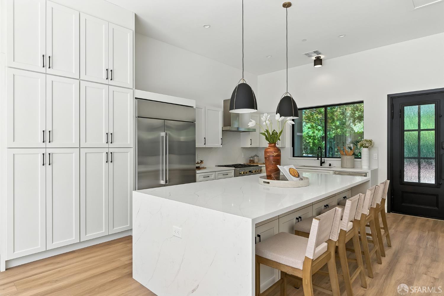 Detail Gallery Image 6 of 43 For 2559 Romley Ln, Alamo,  CA 94507 - 4 Beds | 3/2 Baths