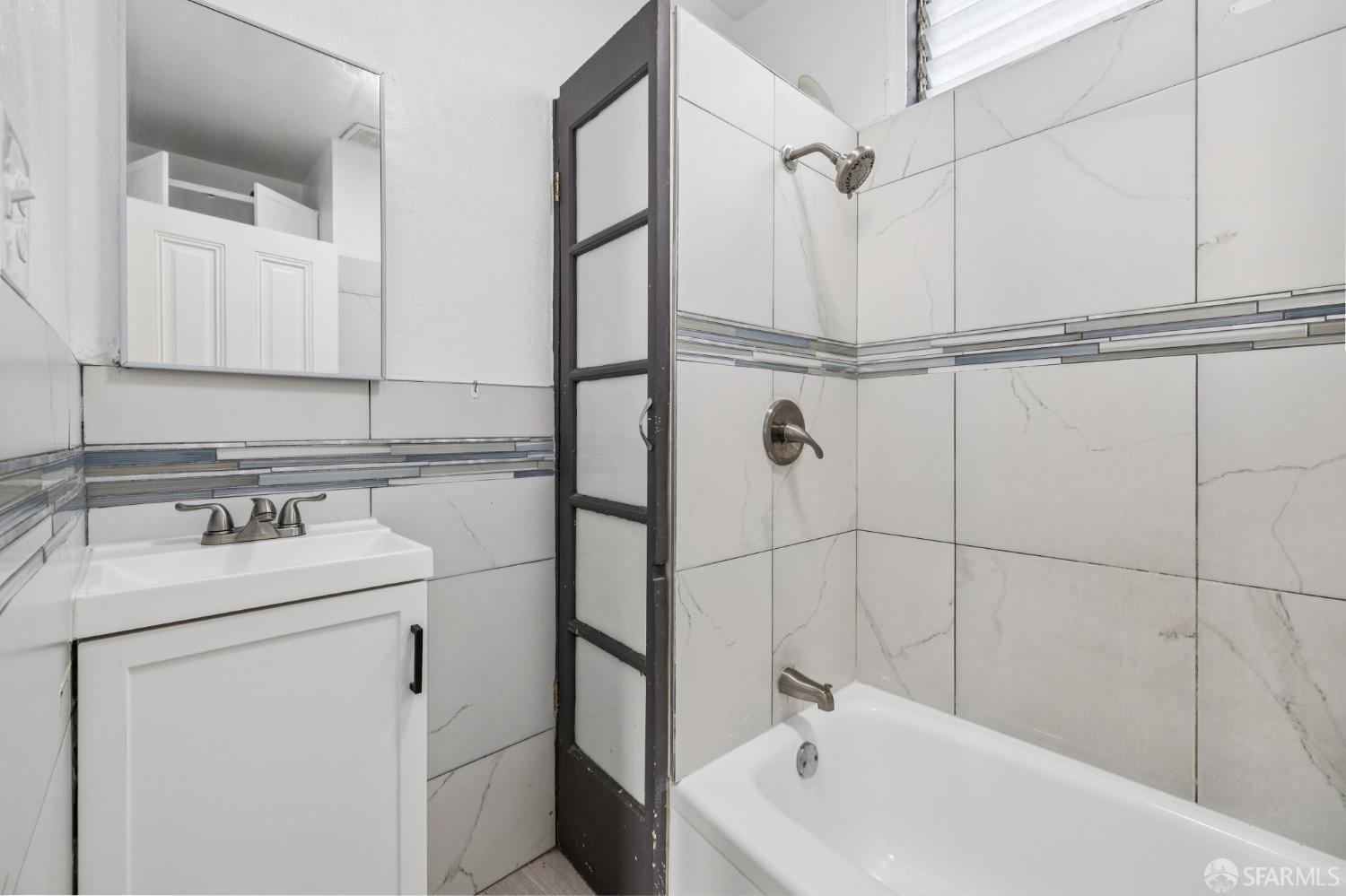 Detail Gallery Image 31 of 64 For 1789 Mckinnon Ave, San Francisco,  CA 94124 - – Beds | – Baths