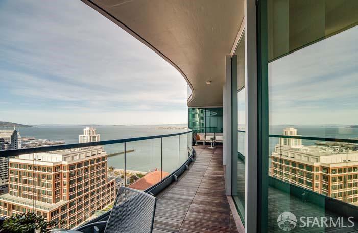 Detail Gallery Image 12 of 37 For 338 Spear St 32a,  San Francisco,  CA 94105 - 2 Beds | 2 Baths