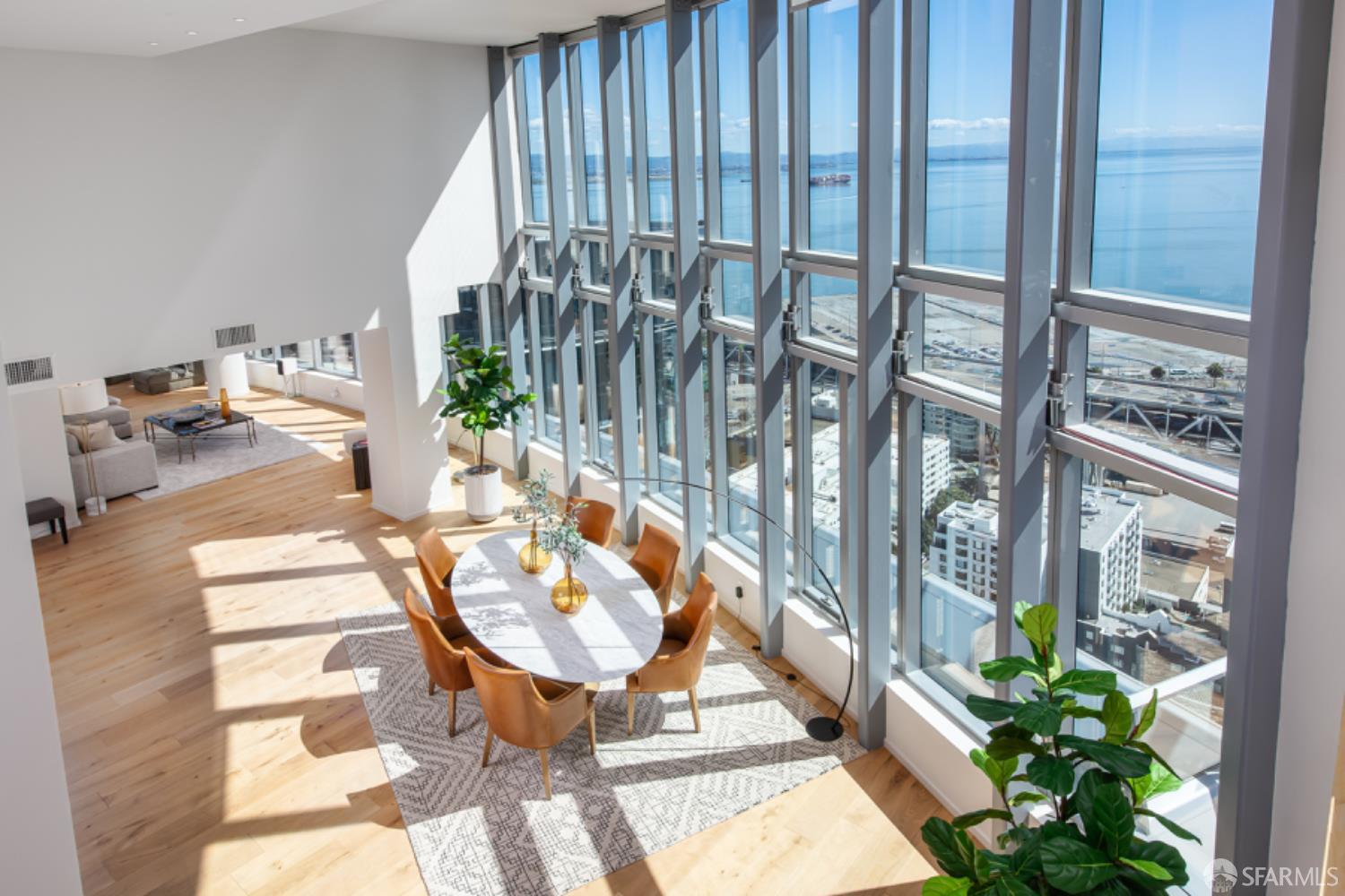 Detail Gallery Image 4 of 50 For 201 Folsom St Ph41,  San Francisco,  CA 94105 - 3 Beds | 3 Baths