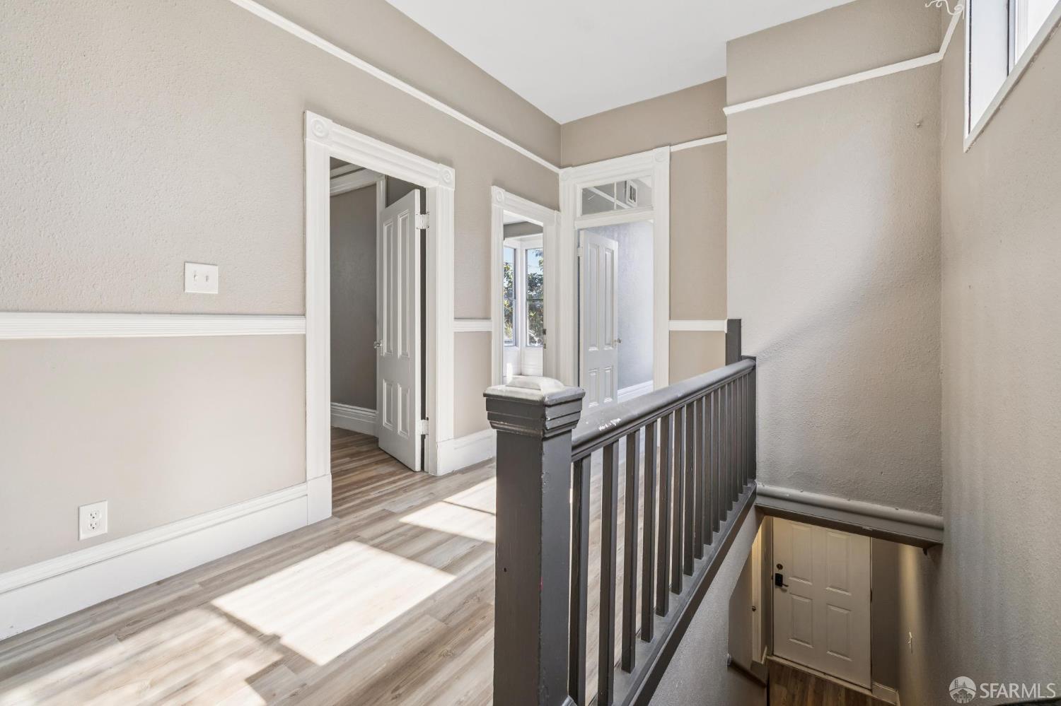 Detail Gallery Image 6 of 64 For 1789 Mckinnon Ave, San Francisco,  CA 94124 - – Beds | – Baths