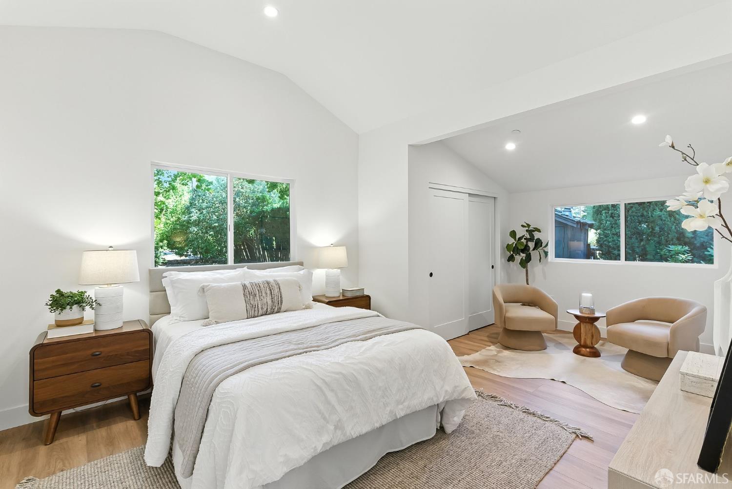 Detail Gallery Image 13 of 43 For 2559 Romley Ln, Alamo,  CA 94507 - 4 Beds | 3/2 Baths