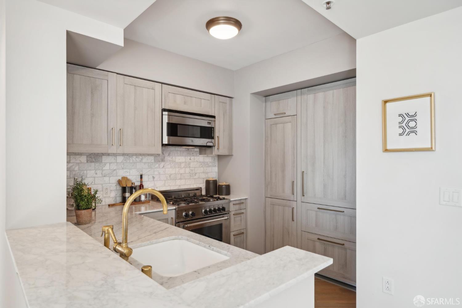 Detail Gallery Image 11 of 41 For 401 Harrison St 13h,  San Francisco,  CA 94105 - 1 Beds | 1 Baths