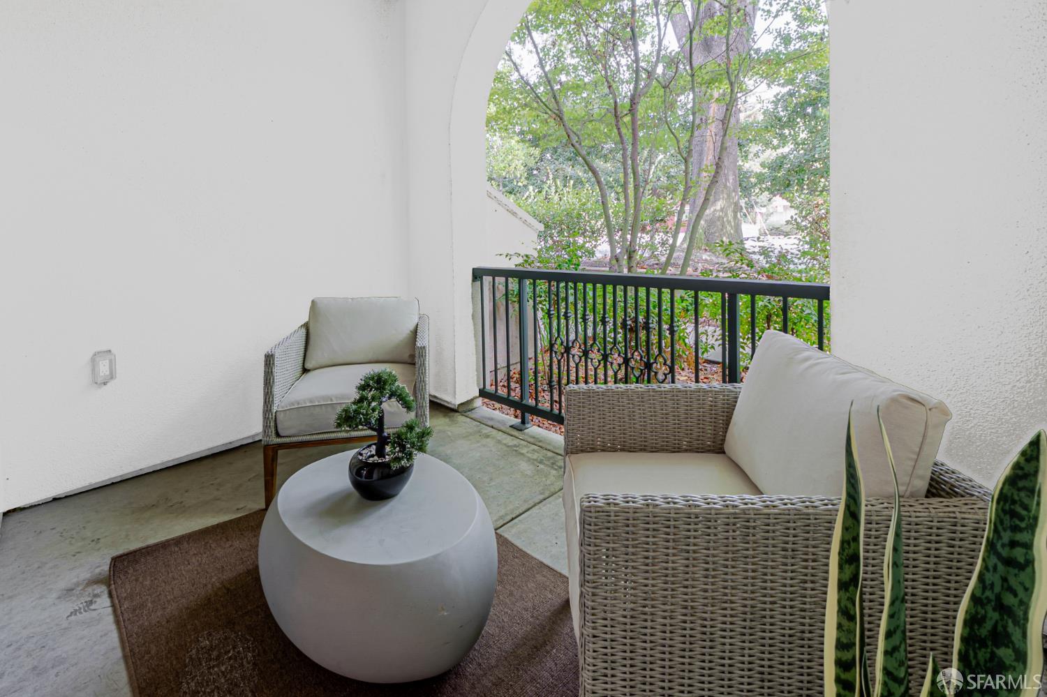 Detail Gallery Image 15 of 31 For 962 E Duane Ave, Sunnyvale,  CA 94085 - 4 Beds | 3/1 Baths
