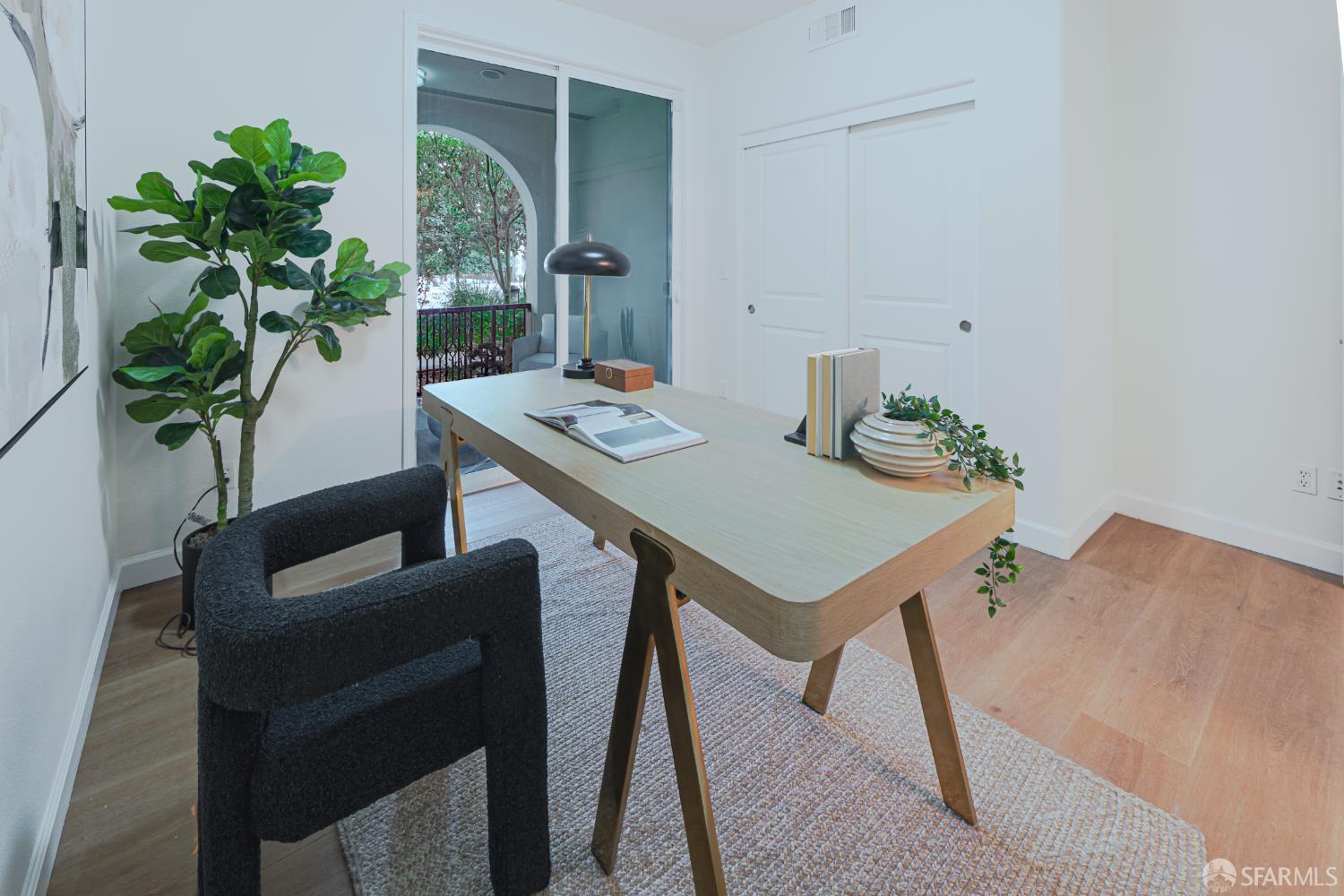 Detail Gallery Image 12 of 31 For 962 E Duane Ave, Sunnyvale,  CA 94085 - 4 Beds | 3/1 Baths