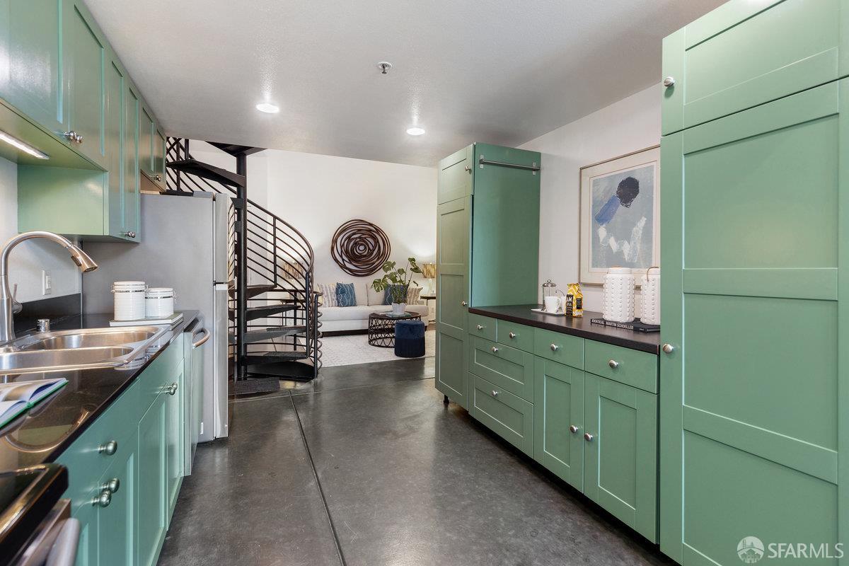 Detail Gallery Image 8 of 32 For 2002 3rd St #216,  San Francisco,  CA 94107 - 2 Beds | 2 Baths