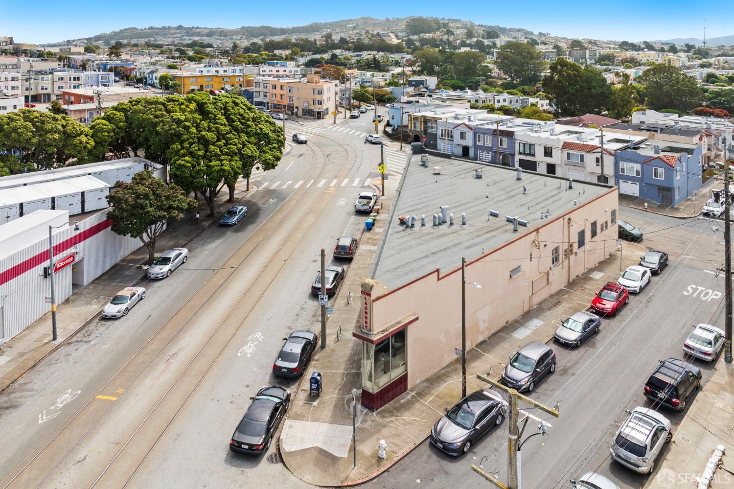 Detail Gallery Image 13 of 14 For 4089 19th Ave, San Francisco,  CA 94132 - – Beds | – Baths