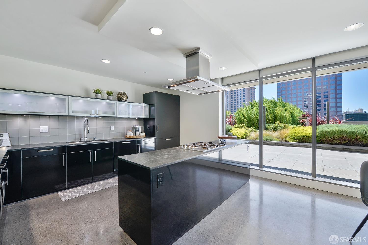 Detail Gallery Image 32 of 41 For 88 E San Fernando St #507,  San Jose,  CA 95113 - 1 Beds | 1 Baths