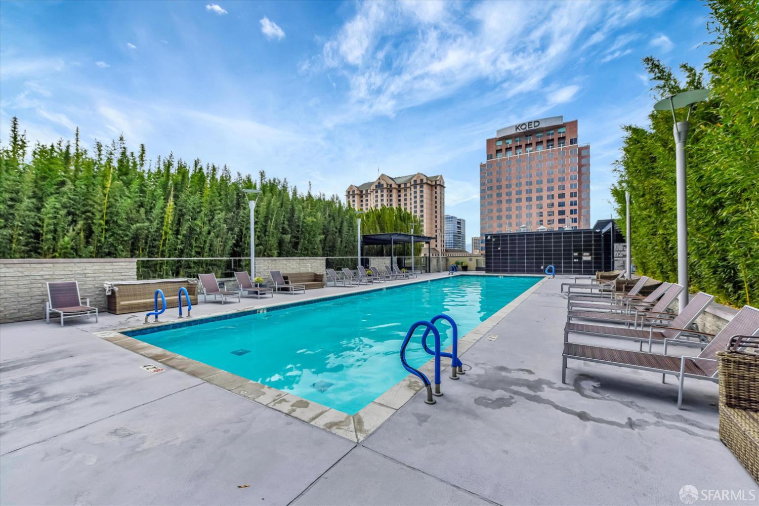 Detail Gallery Image 52 of 65 For 88 E San Fernando St #2103,  San Jose,  CA 95113 - 2 Beds | 2/1 Baths
