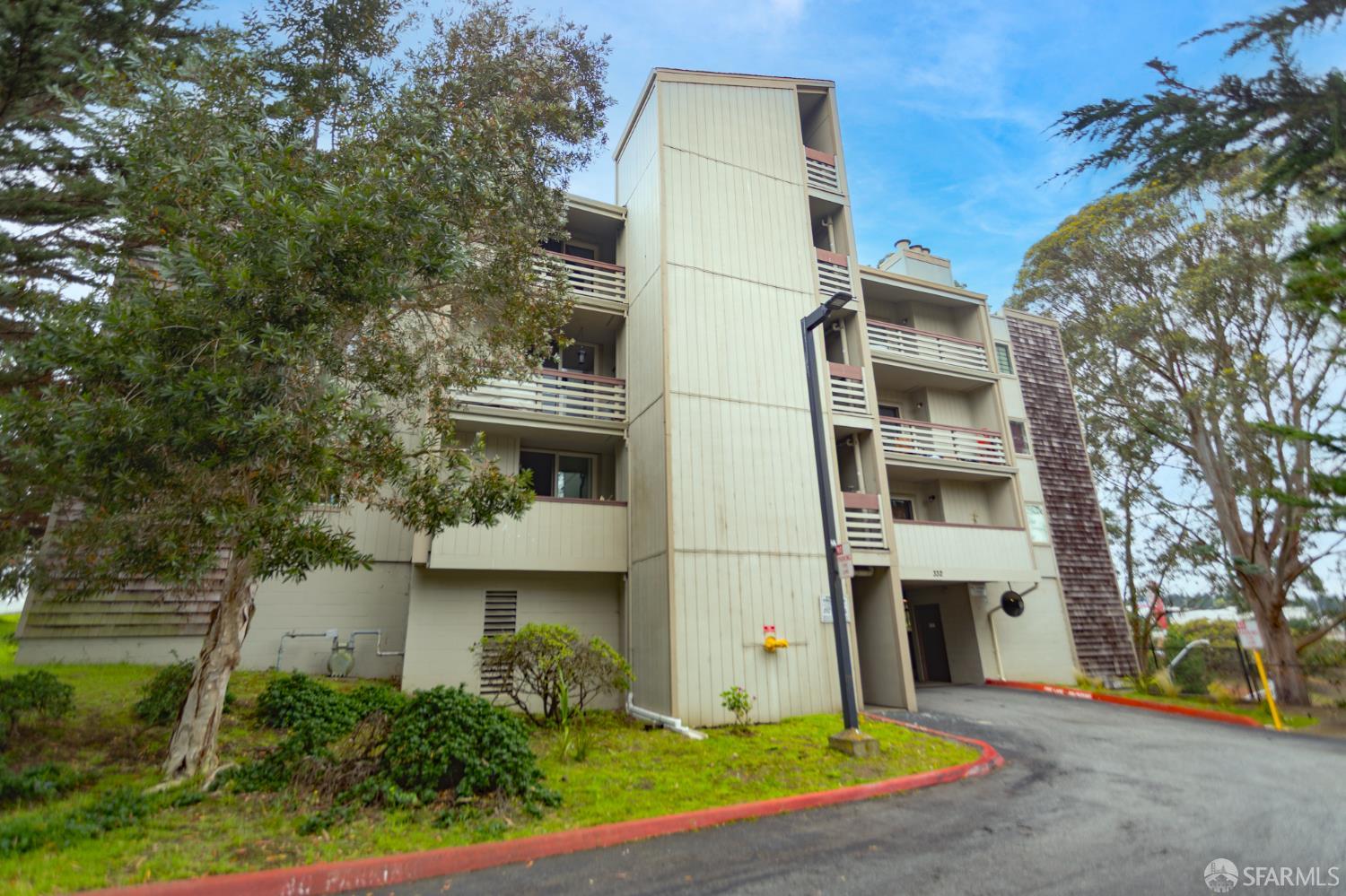 Photo #27: 425069878 Listing: Photo #27