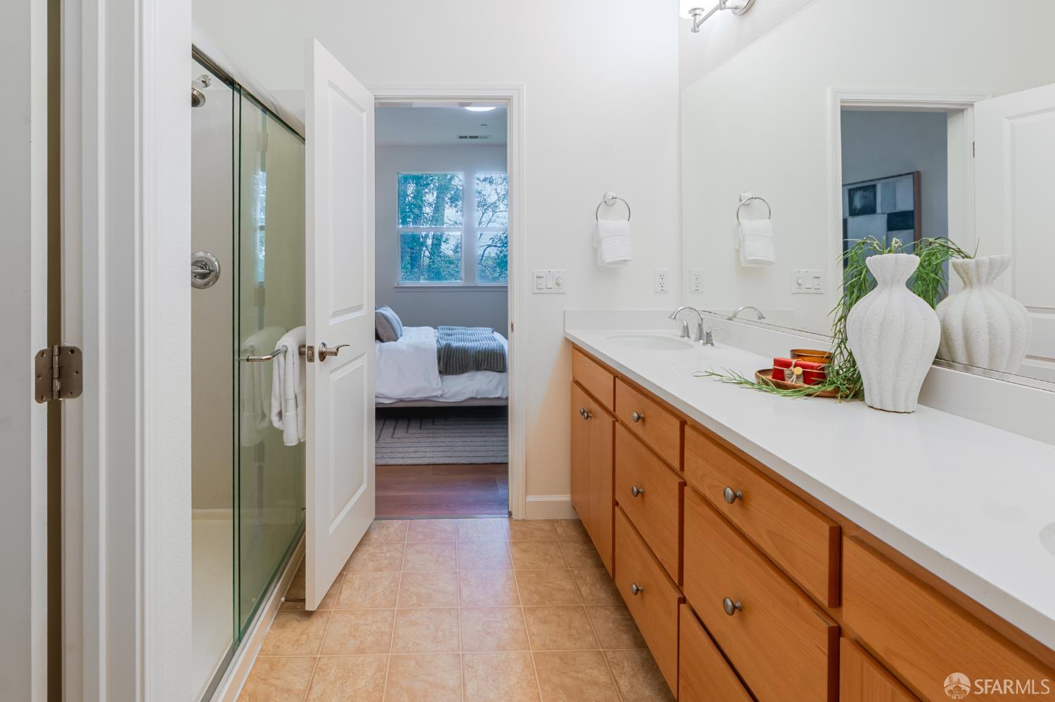Detail Gallery Image 21 of 31 For 962 E Duane Ave, Sunnyvale,  CA 94085 - 4 Beds | 3/1 Baths