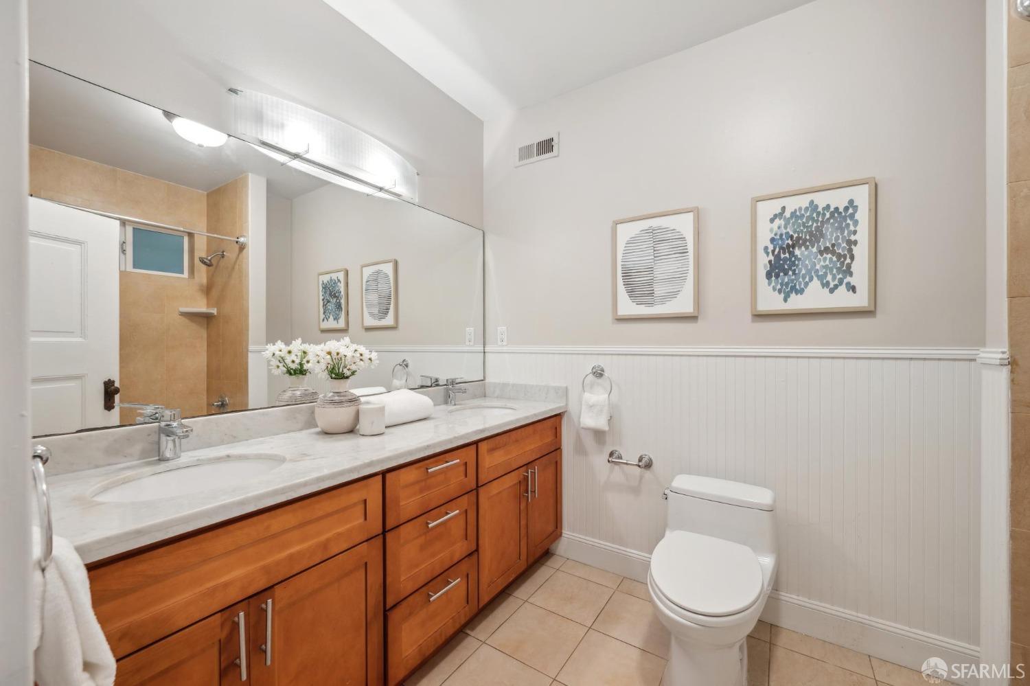 Photo #11: 425070288 Listing: Photo #11