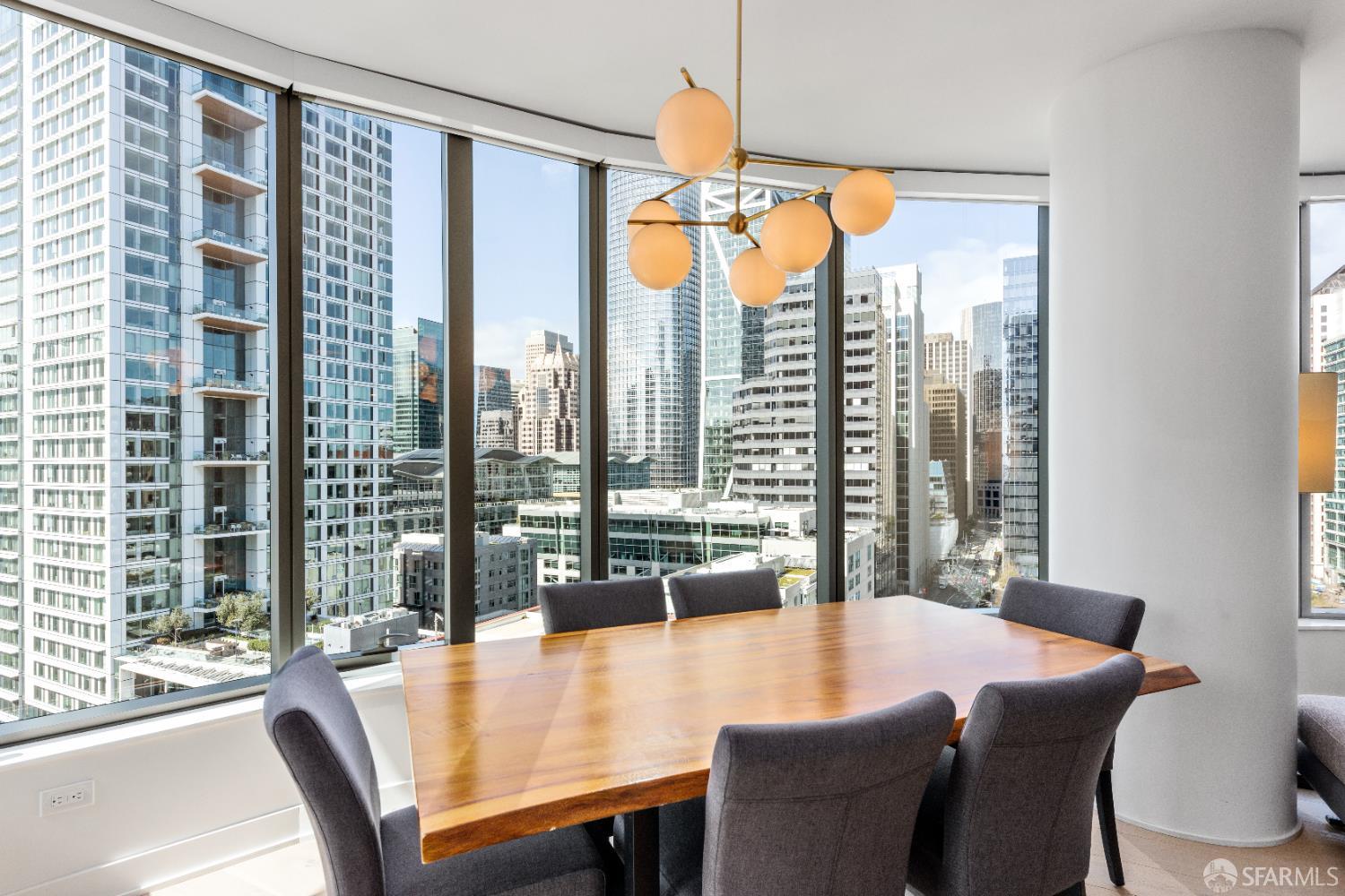 Detail Gallery Image 6 of 48 For 201 Folsom St 16a,  San Francisco,  CA 94105 - 2 Beds | 2 Baths