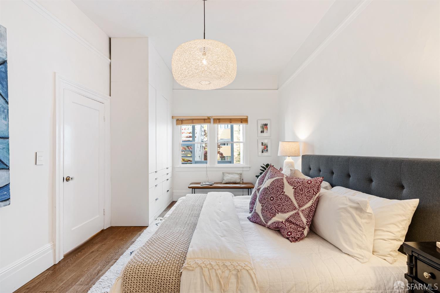 Detail Gallery Image 11 of 27 For 223 Sanchez St, San Francisco,  CA 94114 - 2 Beds | 2 Baths