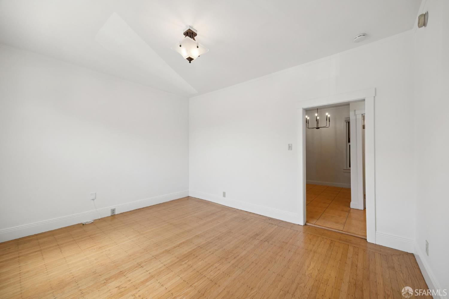 Detail Gallery Image 14 of 52 For 1541 Sanchez St, San Francisco,  CA 94131 - – Beds | – Baths