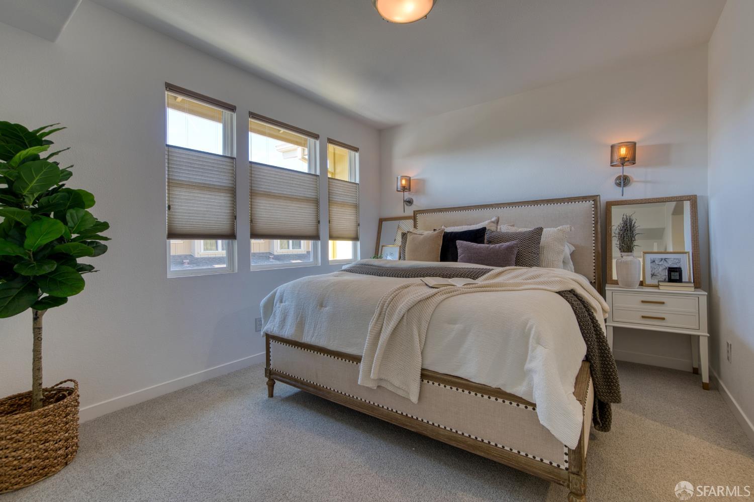 Detail Gallery Image 35 of 57 For 121 Diamond Cove Ter, San Francisco,  CA 94134 - 2 Beds | 2/1 Baths