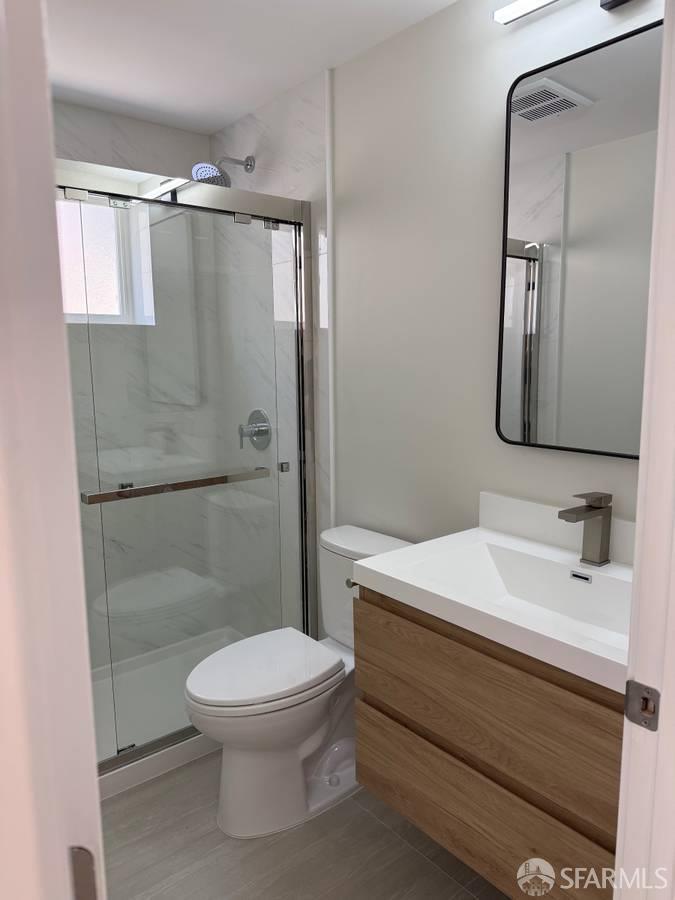Detail Gallery Image 4 of 7 For 257 Saint Francis Blvd, Daly City,  CA 94015 - 2 Beds | 1 Baths