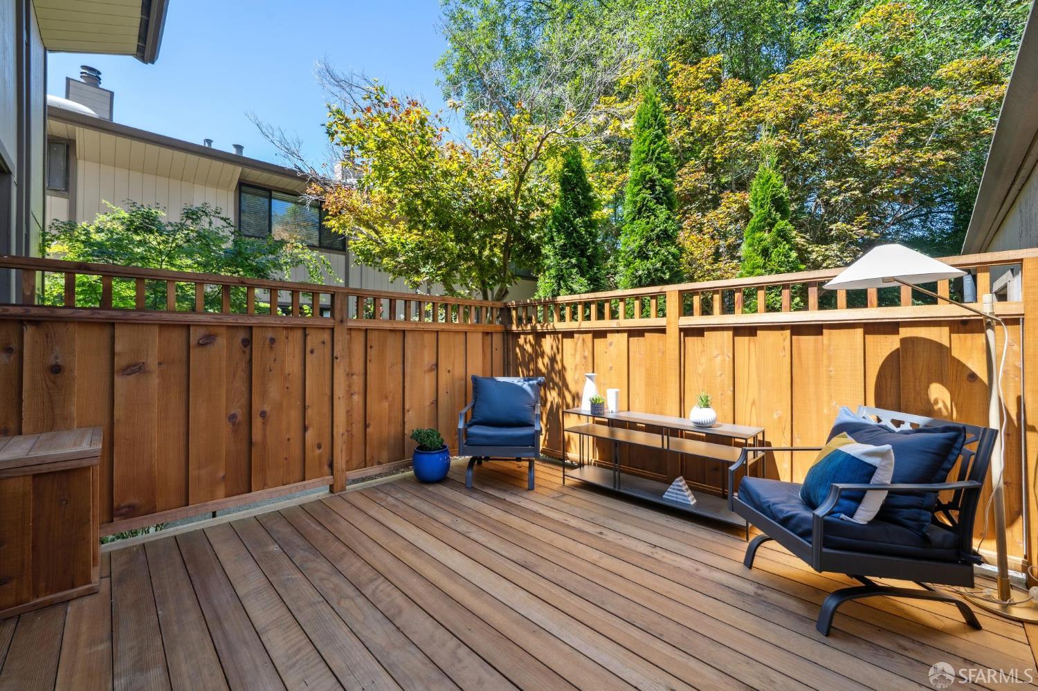 Detail Gallery Image 27 of 64 For 188 Alamo Sqr, Alamo,  CA 94507 - 3 Beds | 2/1 Baths