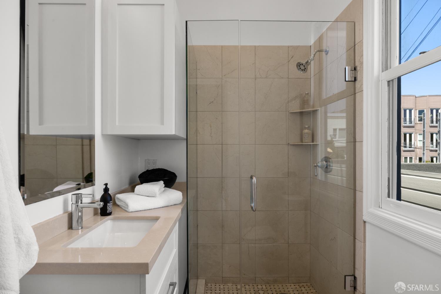 Detail Gallery Image 22 of 39 For 2978 Pine St, San Francisco,  CA 94115 - 3 Beds | 2 Baths