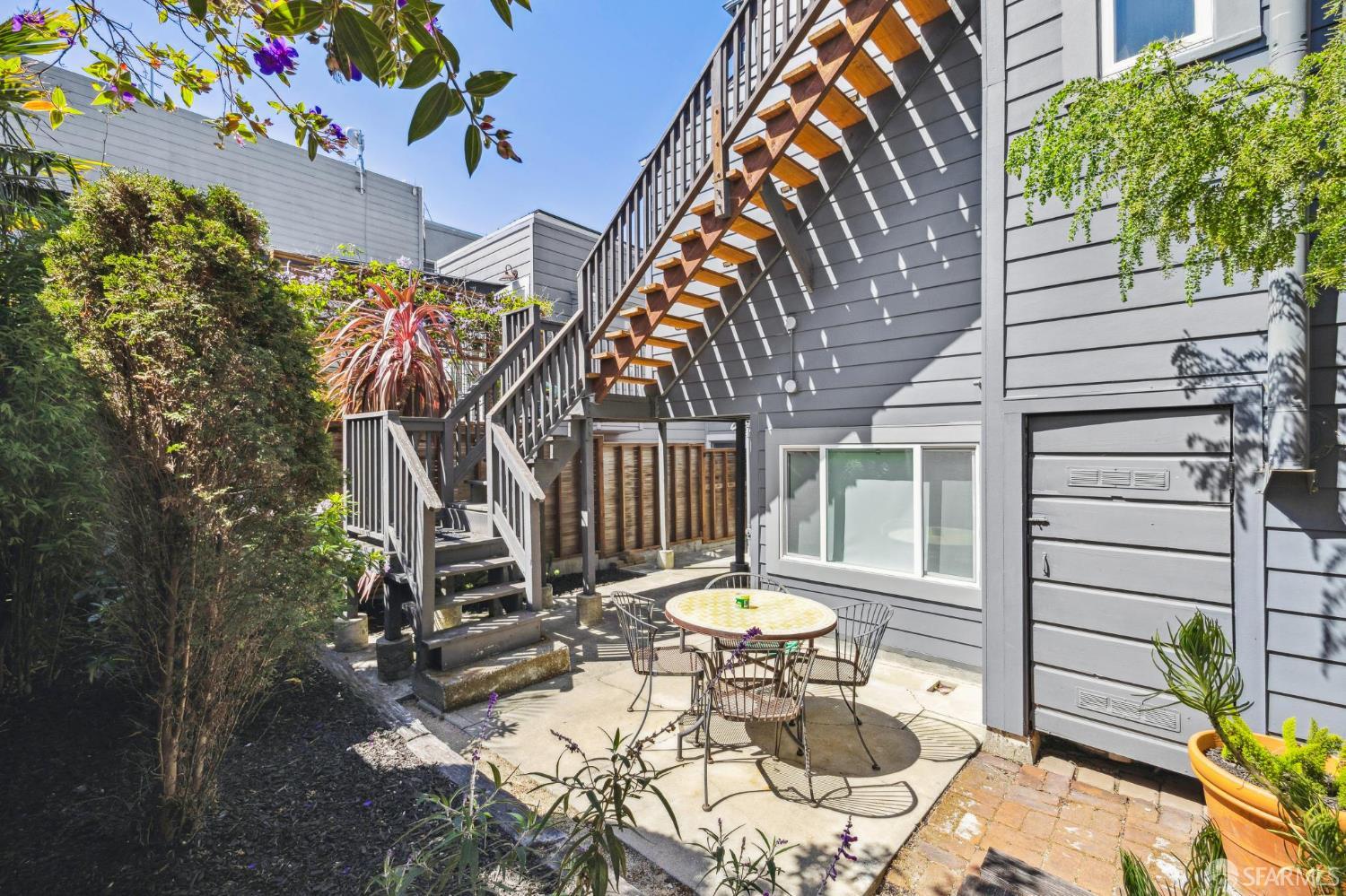 Detail Gallery Image 26 of 29 For 223 Waller St, San Francisco,  CA 94102 - 3 Beds | 1 Baths