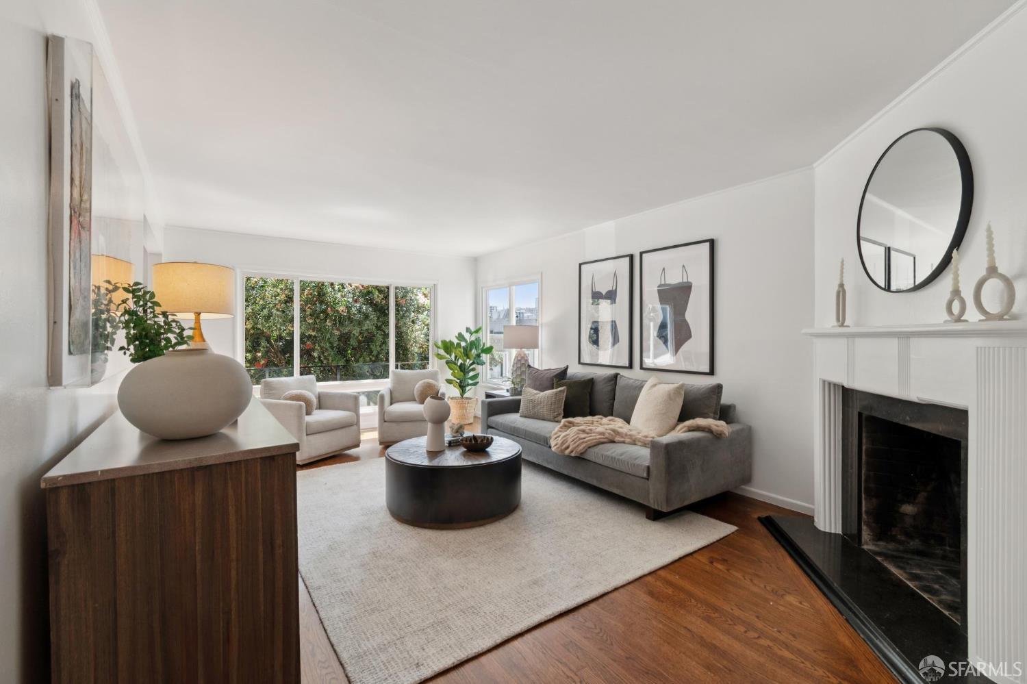 Photo #6: 425070362 Listing 