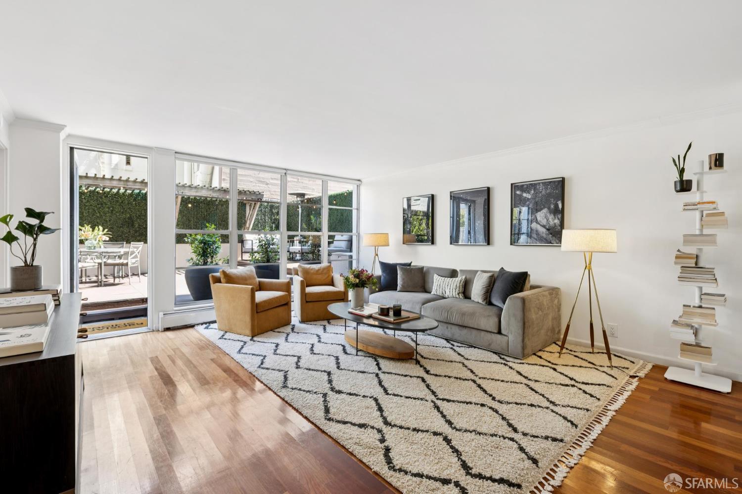 Photo #7: 425070027 Listing: Photo #7