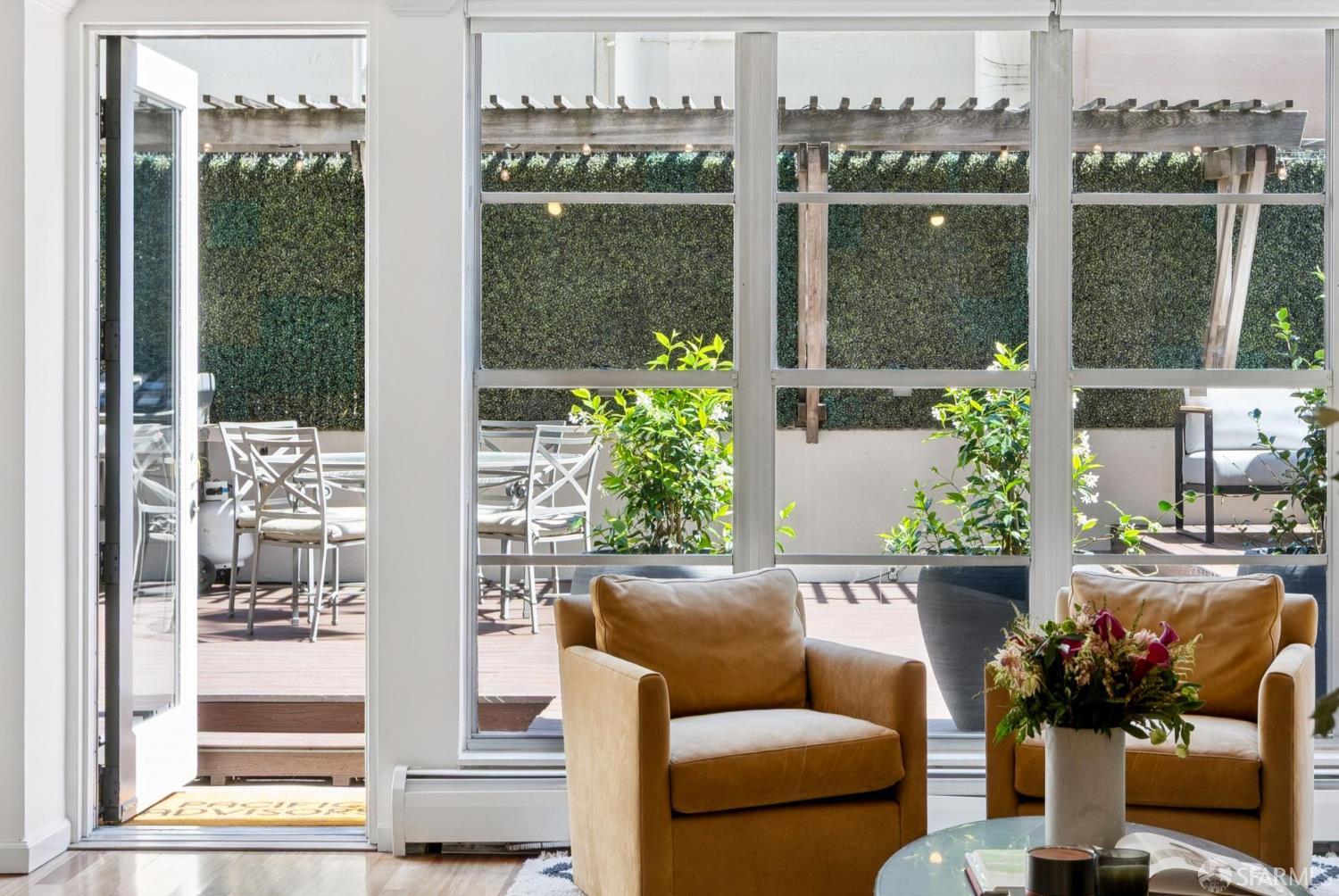 Photo #2: 425070027 Listing: Photo #2