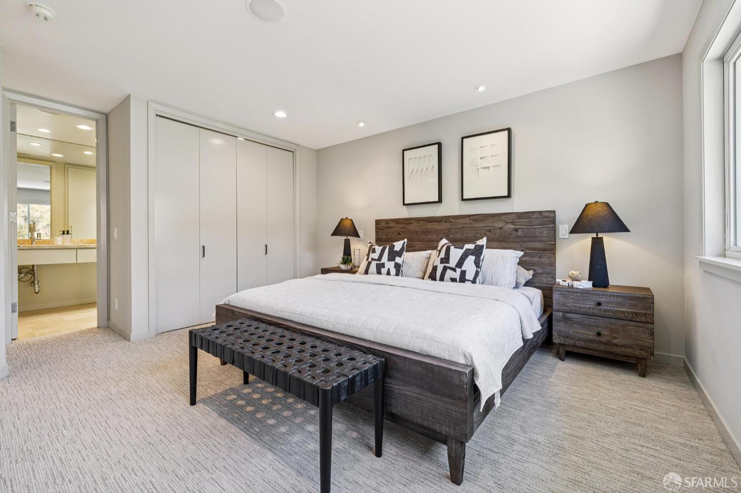 Detail Gallery Image 22 of 70 For 28 Flint St, San Francisco,  CA 94114 - – Beds | – Baths