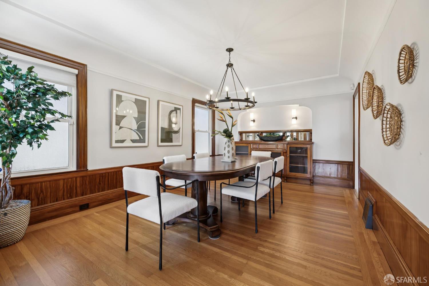 Detail Gallery Image 11 of 75 For 2200 Mariposa St, San Francisco,  CA 94110 - 4 Beds | 2 Baths