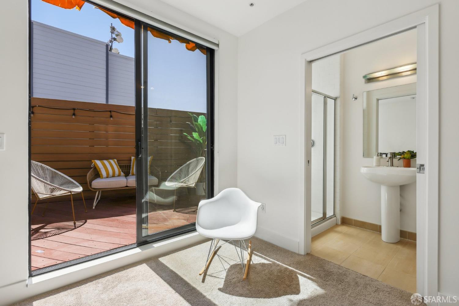Detail Gallery Image 43 of 57 For 239 8th St #14,  San Francisco,  CA 94103 - 3 Beds | 2/1 Baths
