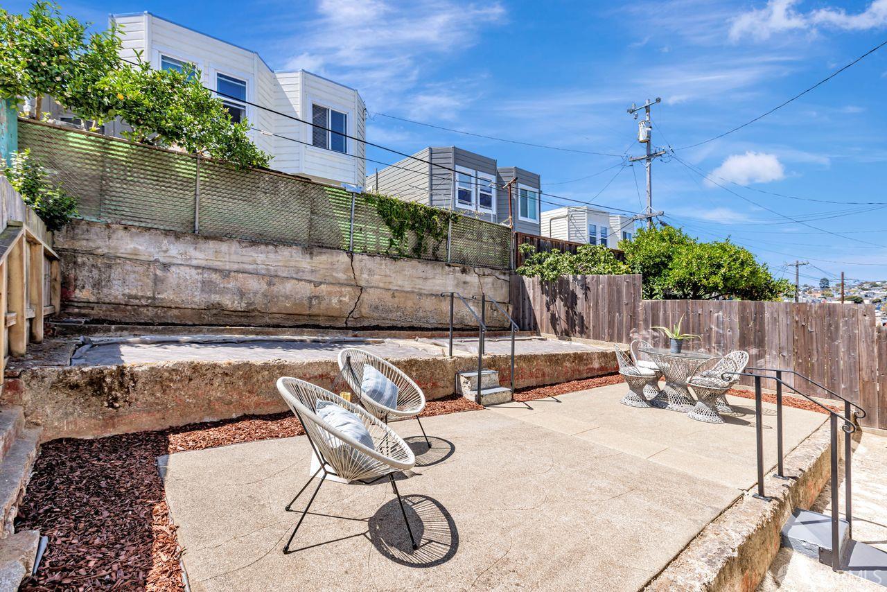 Detail Gallery Image 26 of 30 For 46 Dartmouth St, San Francisco,  CA 94134 - 2 Beds | 1 Baths