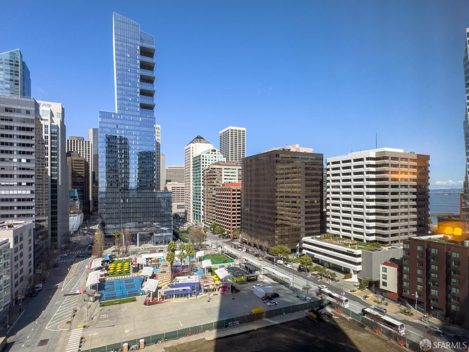 Detail Gallery Image 29 of 48 For 201 Folsom St 16a,  San Francisco,  CA 94105 - 2 Beds | 2 Baths