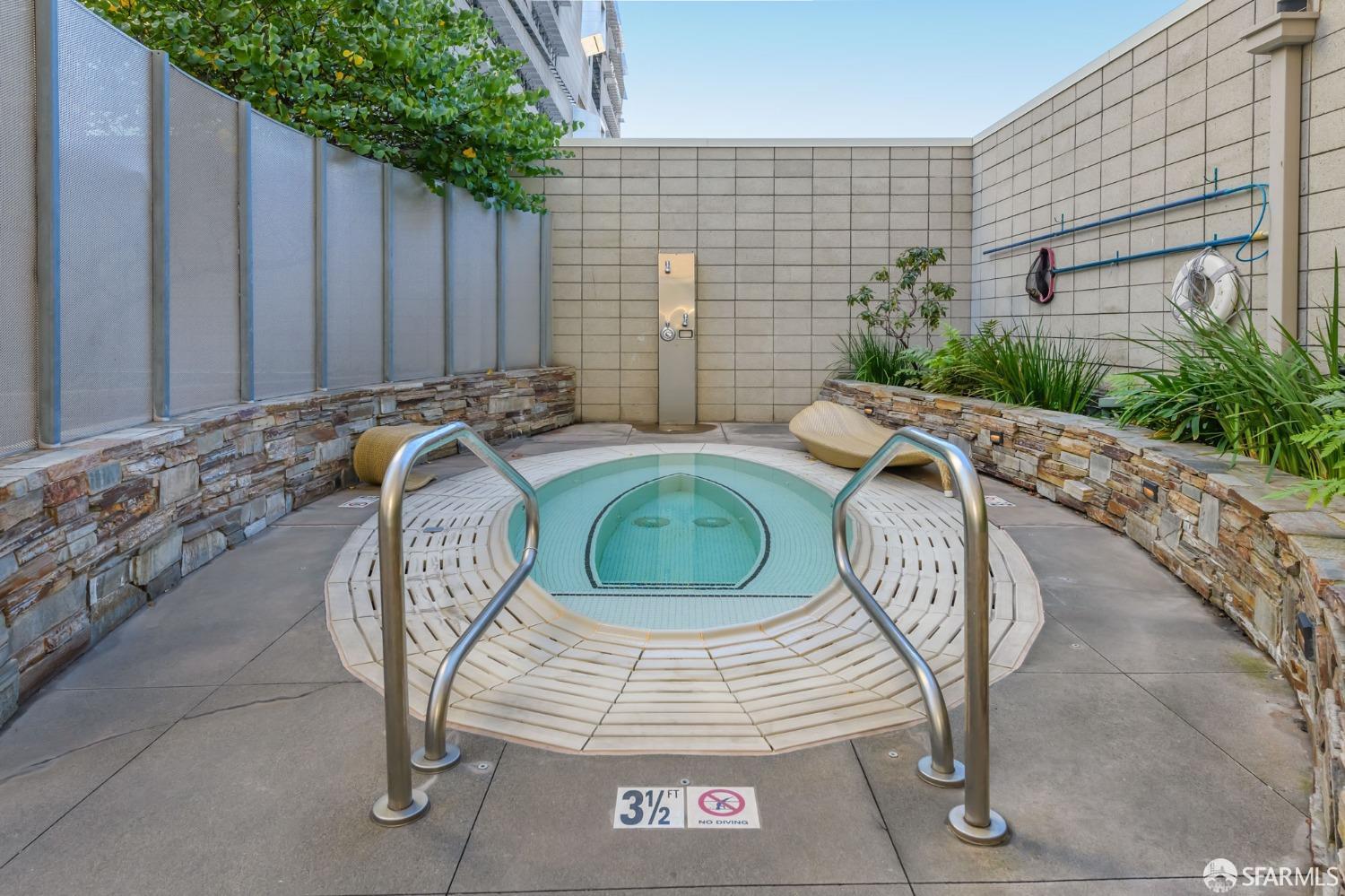 Detail Gallery Image 15 of 21 For 1160 Mission St #2303,  San Francisco,  CA 94103 - 1 Beds | 1 Baths