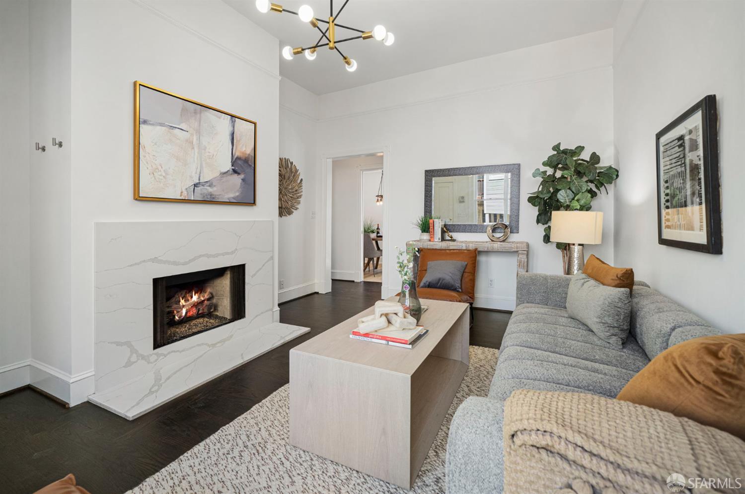Photo #5: 425049873 Listing 