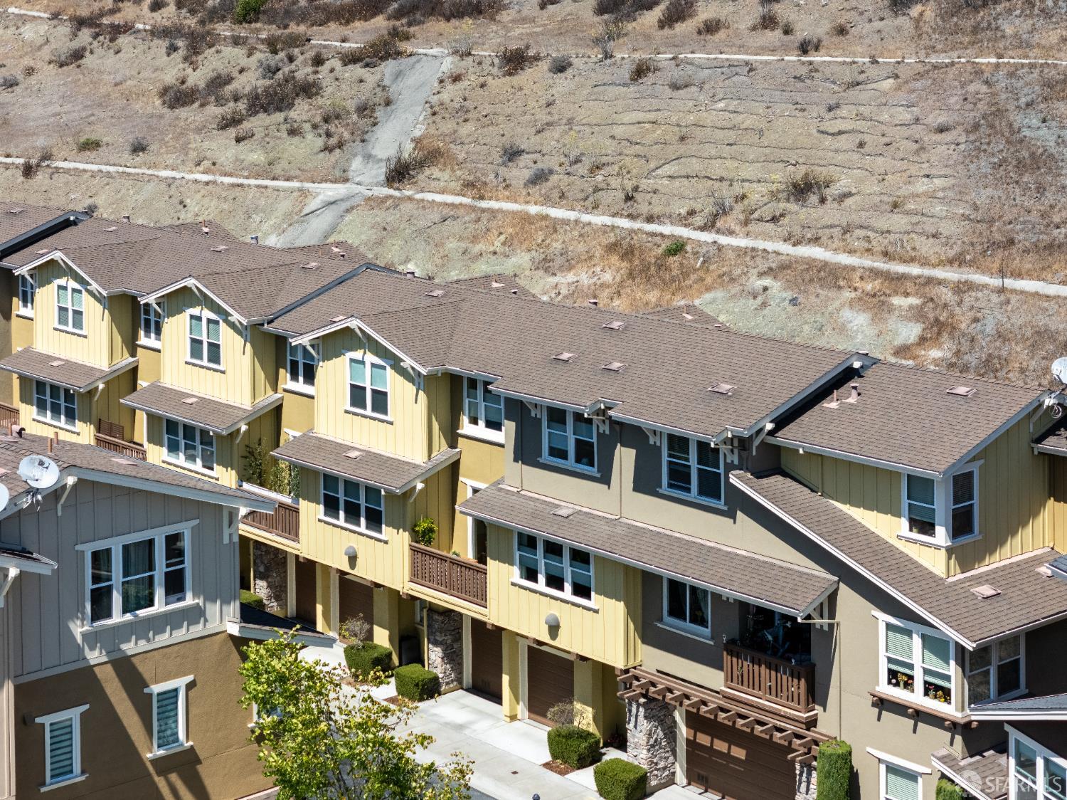 Detail Gallery Image 55 of 57 For 121 Diamond Cove Ter, San Francisco,  CA 94134 - 2 Beds | 2/1 Baths