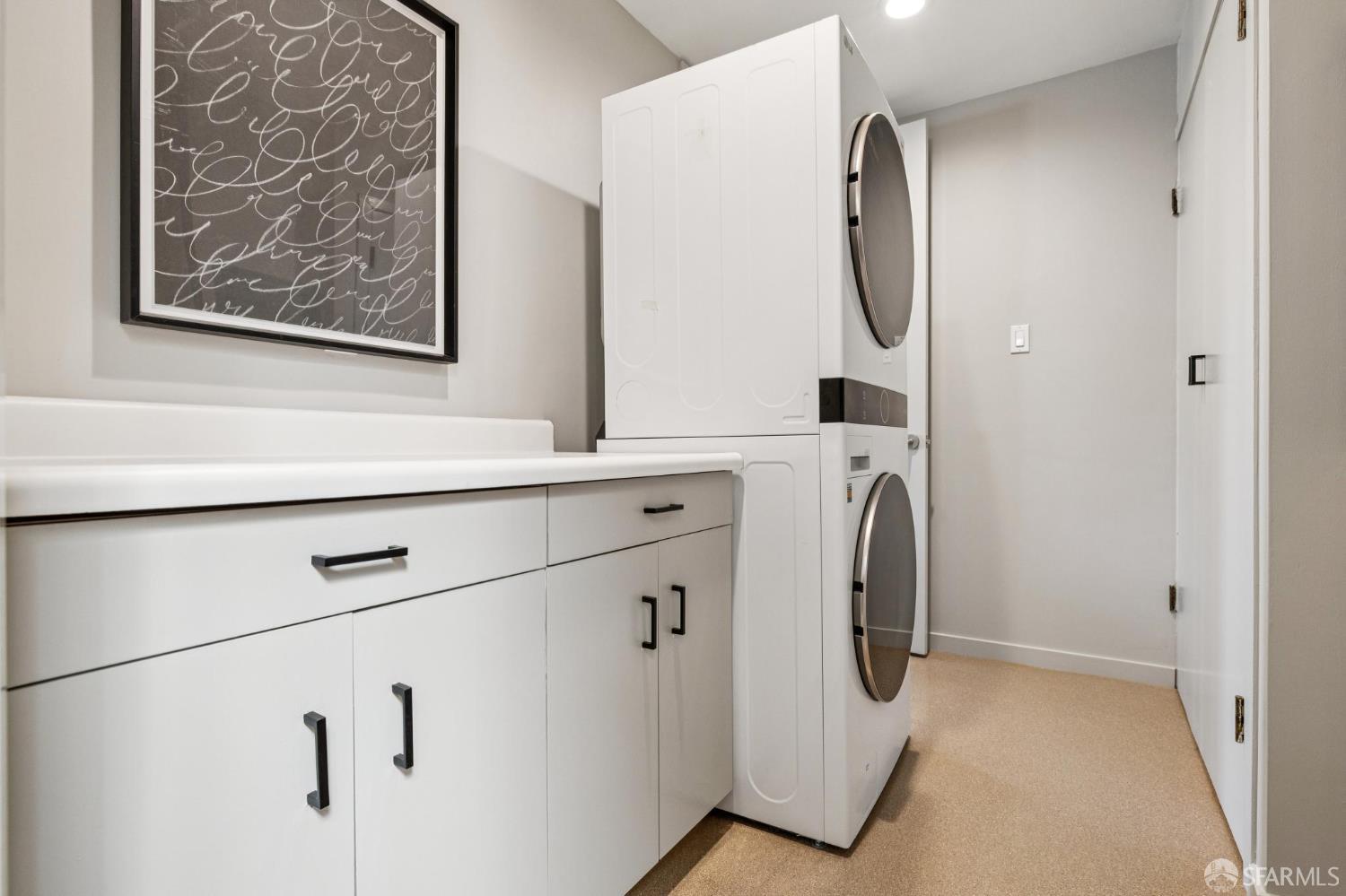 Detail Gallery Image 67 of 70 For 28 Flint St, San Francisco,  CA 94114 - – Beds | – Baths