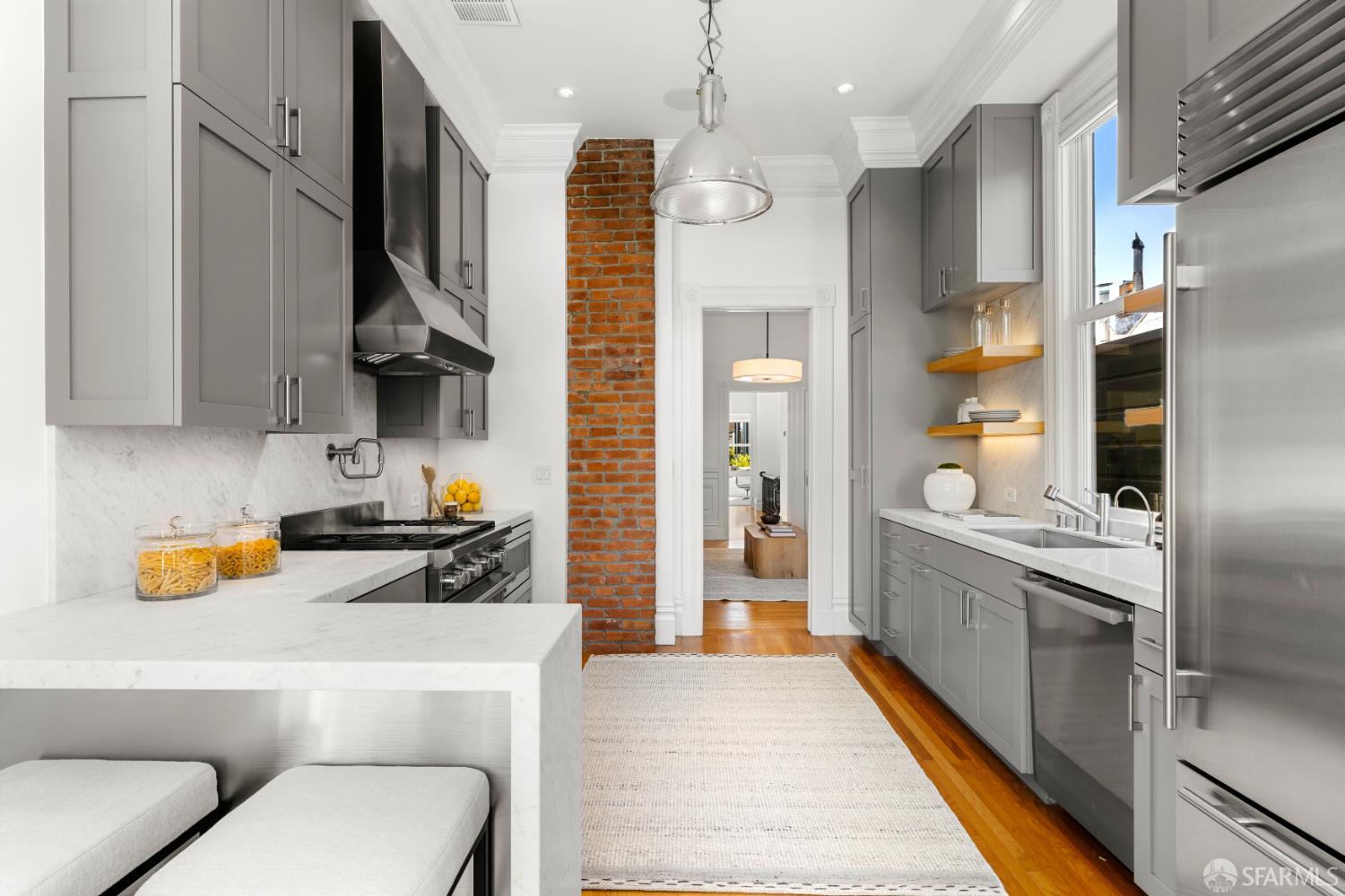 Detail Gallery Image 6 of 39 For 2978 Pine St, San Francisco,  CA 94115 - 3 Beds | 2 Baths