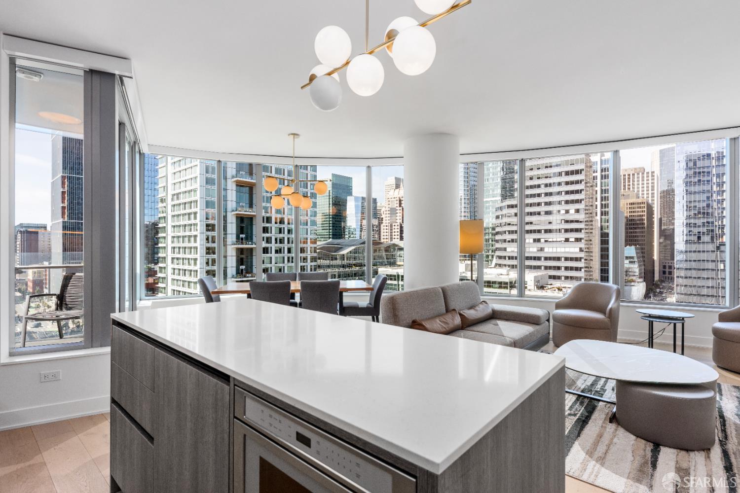 Detail Gallery Image 9 of 48 For 201 Folsom St 16a,  San Francisco,  CA 94105 - 2 Beds | 2 Baths