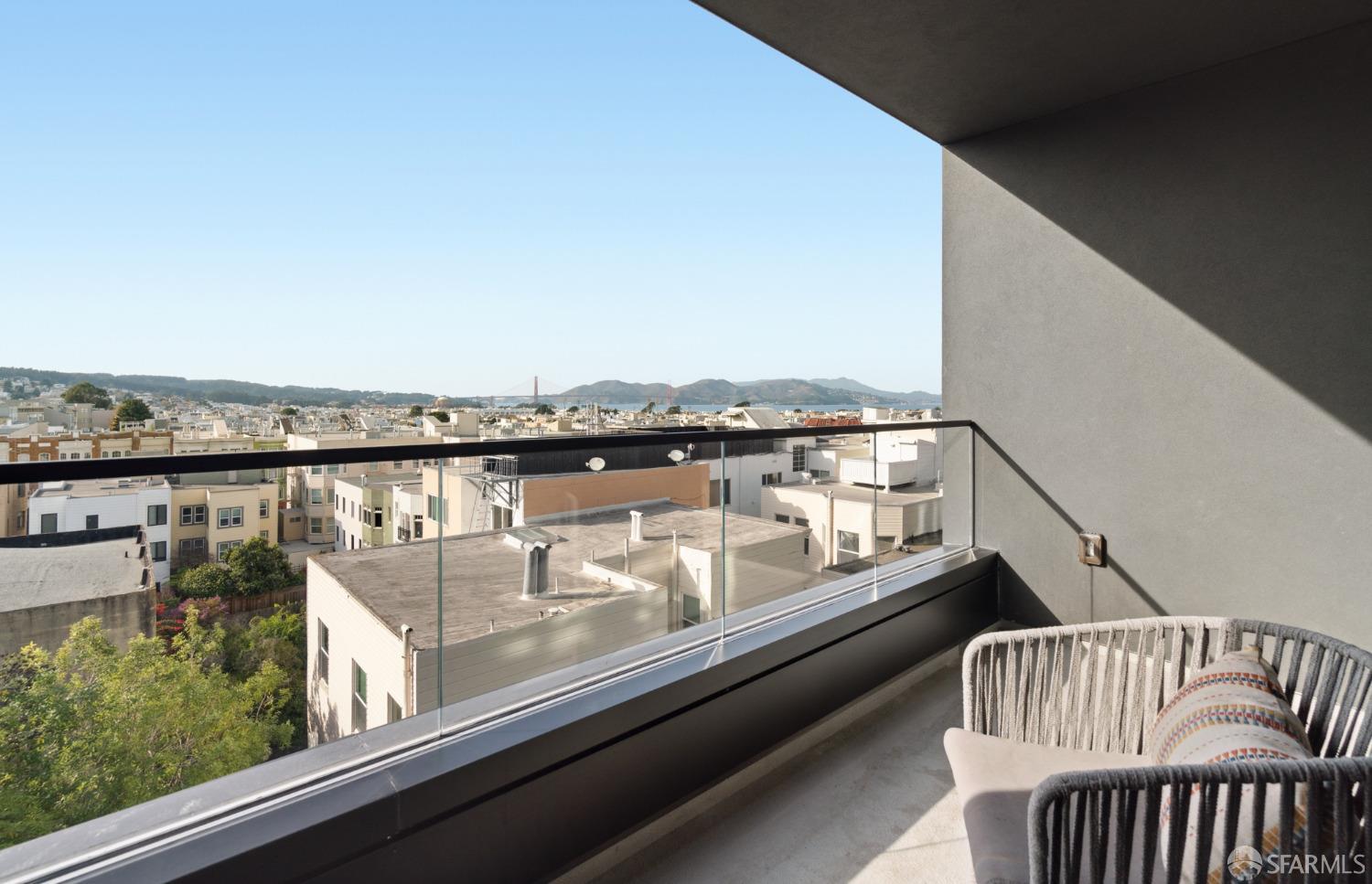 Photo #5: 425070401 Listing 