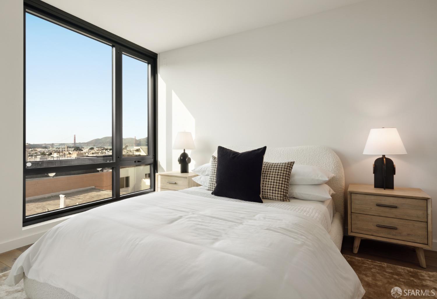 Detail Gallery Image 18 of 45 For 2525 Van Ness Ave #502,  San Francisco,  CA 94109 - 3 Beds | 3/1 Baths
