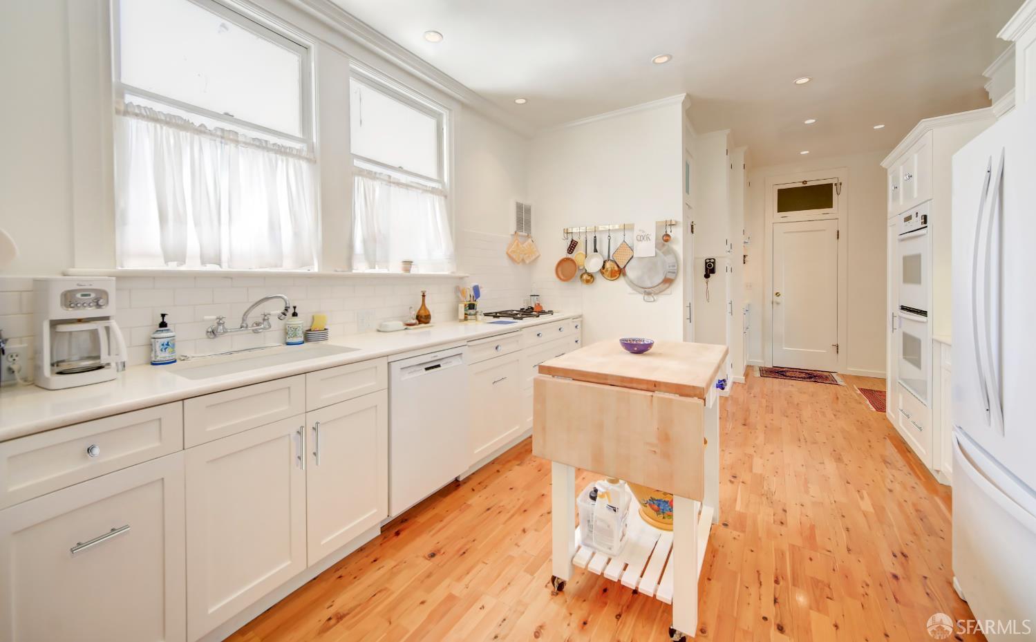 Photo #25: 425069623 Listing: Photo #25