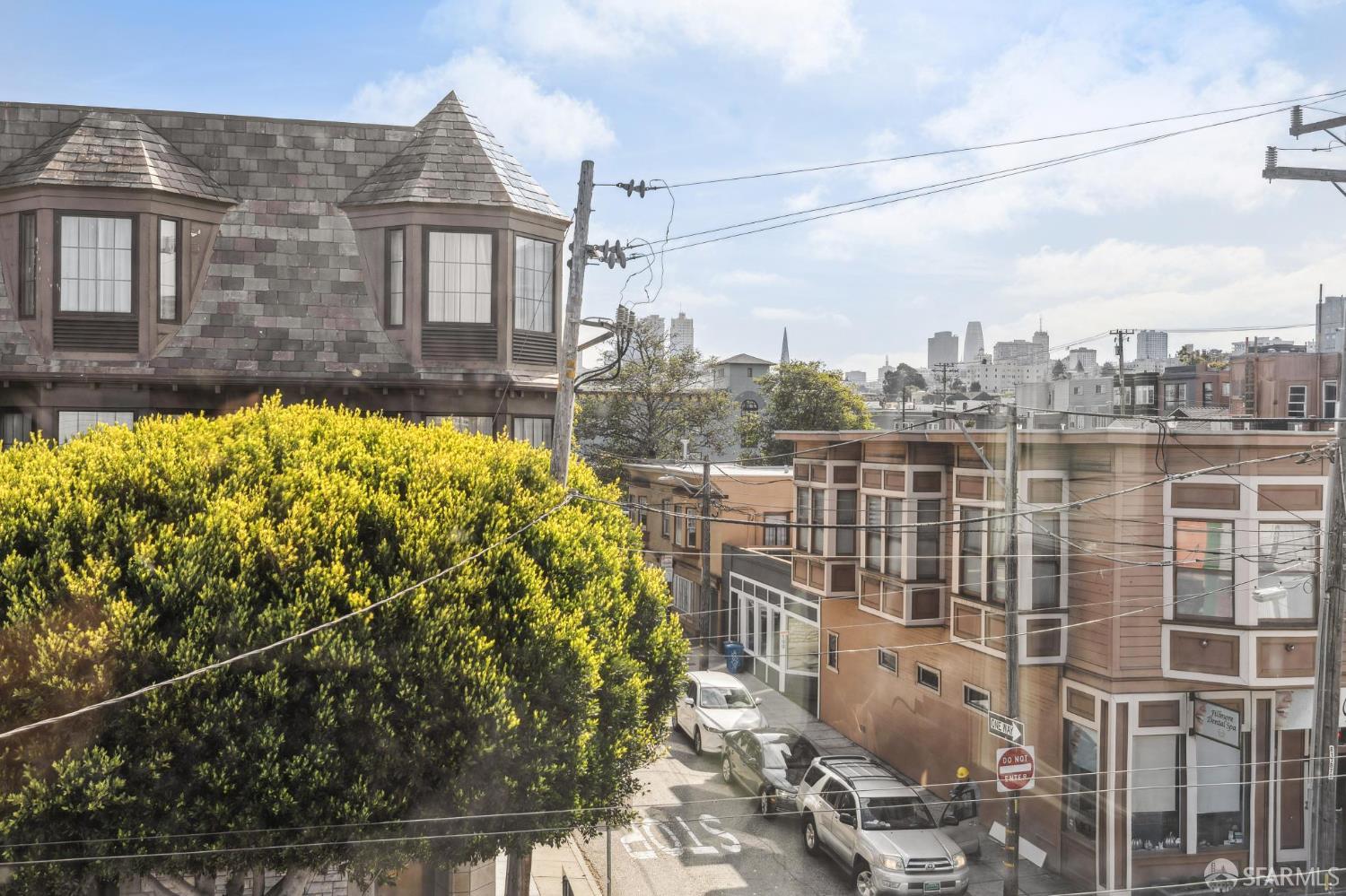 Detail Gallery Image 23 of 24 For 3235 Fillmore St #4,  San Francisco,  CA 94123 - 1 Beds | 1 Baths