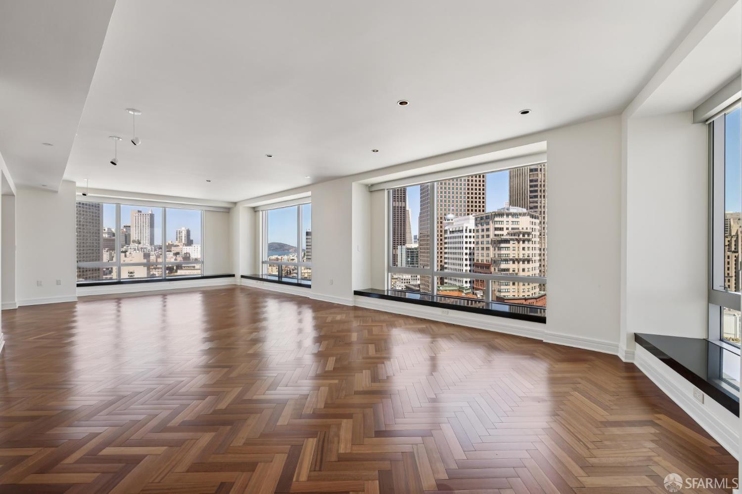 Photo #6: 425070306 Listing 