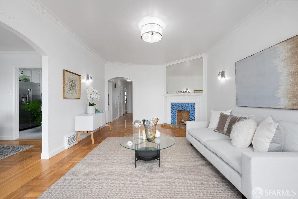Detail Gallery Image 7 of 73 For 1706 35th Ave, San Francisco,  CA 94122 - 3 Beds | 2 Baths