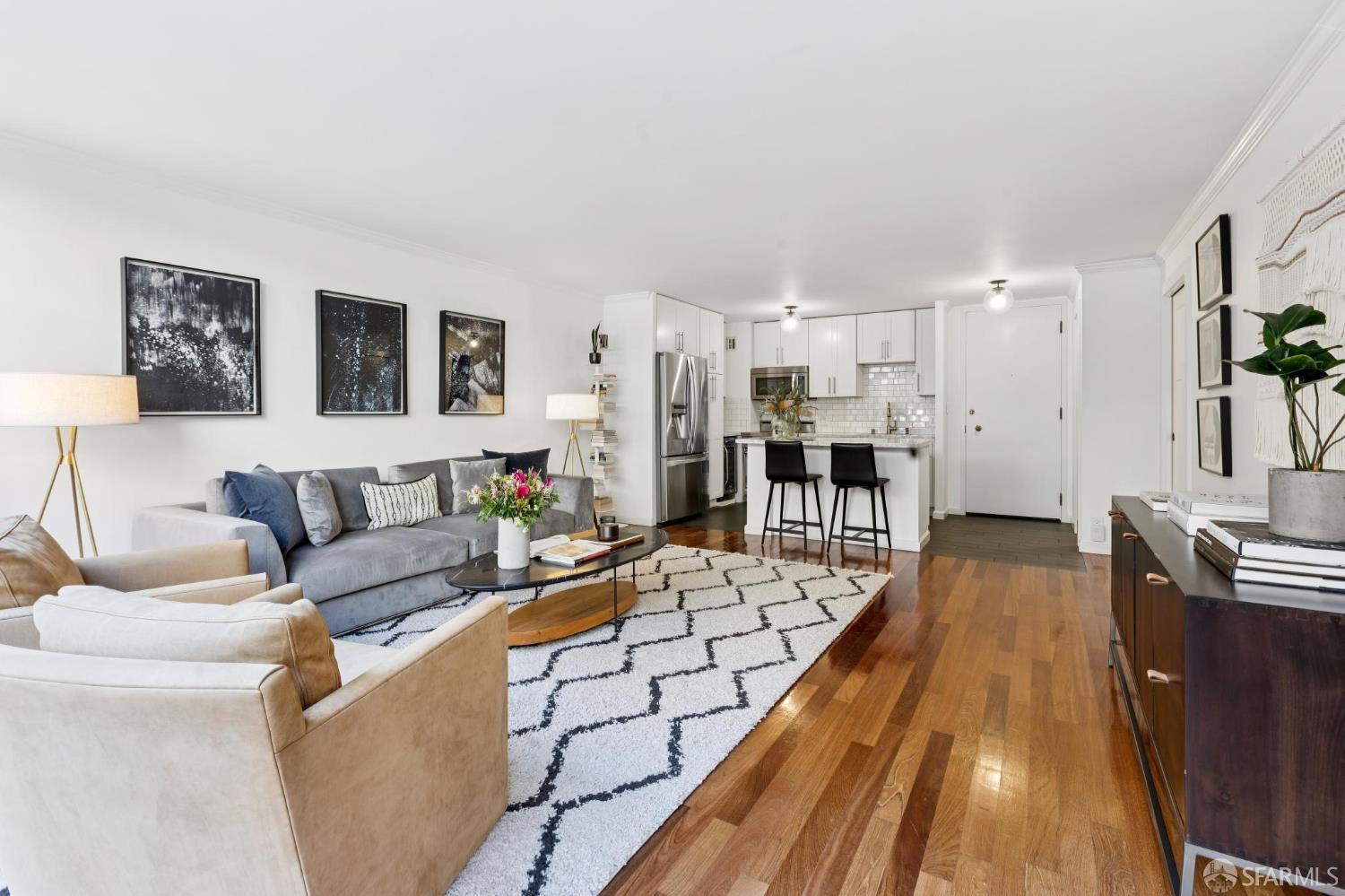 Photo #10: 425070027 Listing: Photo #10