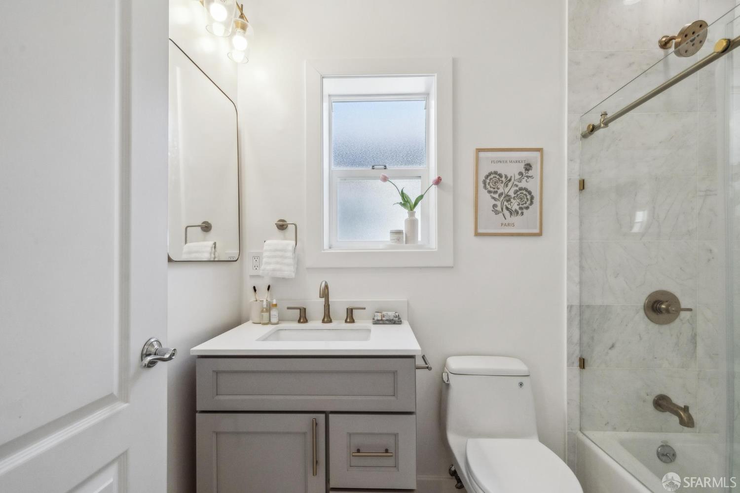 Detail Gallery Image 9 of 41 For 850 45th Ave, San Francisco,  CA 94121 - 4 Beds | 3 Baths
