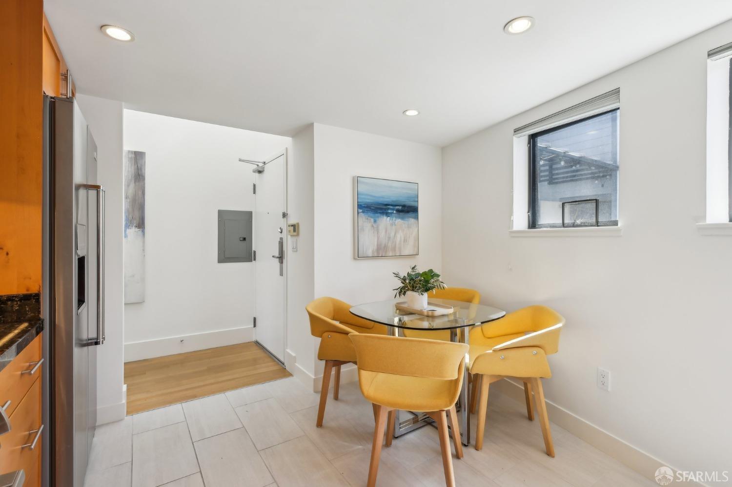 Detail Gallery Image 17 of 57 For 239 8th St #14,  San Francisco,  CA 94103 - 3 Beds | 2/1 Baths